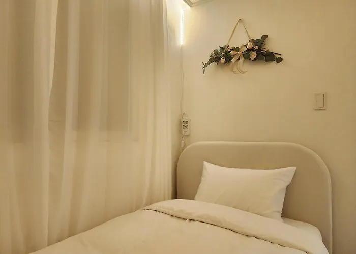 Appartamento Gyedong Byeolchae, Bukchon Hanok Village & Namsan Tower View Warm Morning Sunshine Tranquil Rest