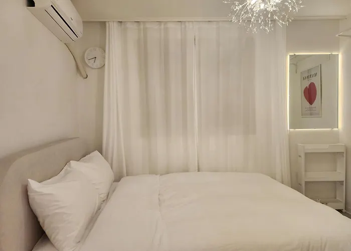 Appartamento Gyedong Byeolchae, Bukchon Hanok Village & Namsan Tower View Warm Morning Sunshine Tranquil Rest