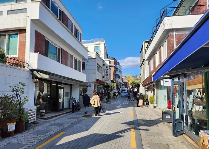 Appartamento Gyedong Byeolchae, Bukchon Hanok Village & Namsan Tower View Warm Morning Sunshine Tranquil Rest